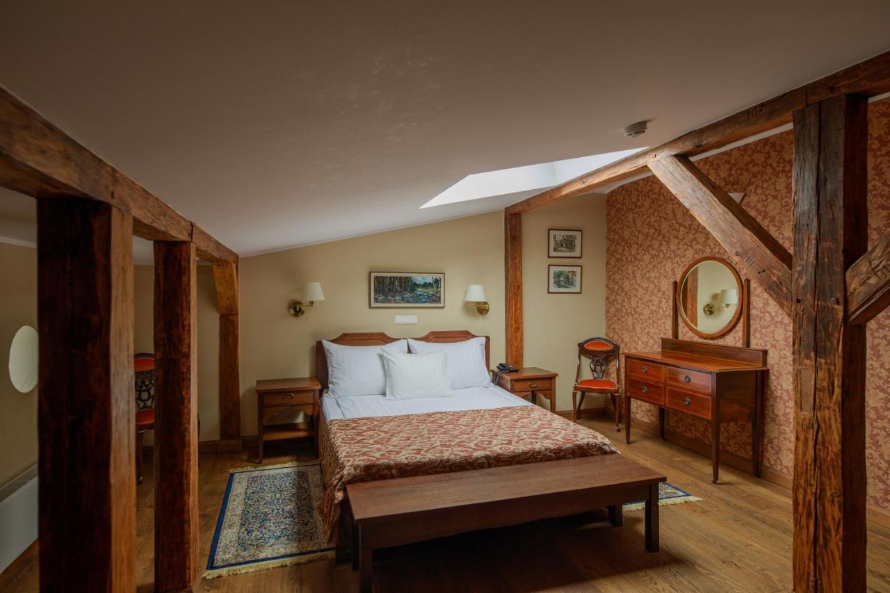 Saka Manor Ξενοδοχείο Εξωτερικό φωτογραφία