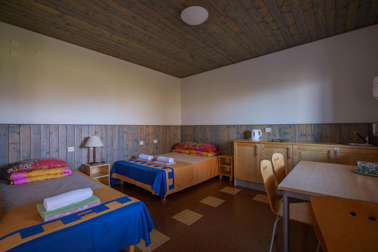 Saka Manor Ξενοδοχείο Εξωτερικό φωτογραφία