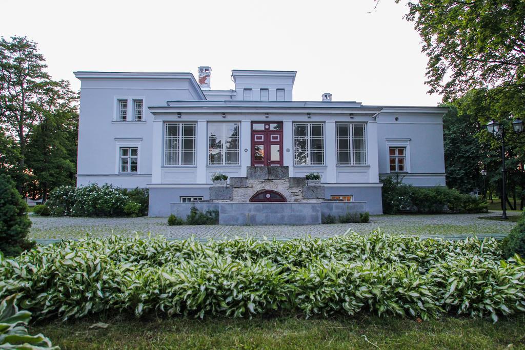Saka Manor Ξενοδοχείο Εξωτερικό φωτογραφία
